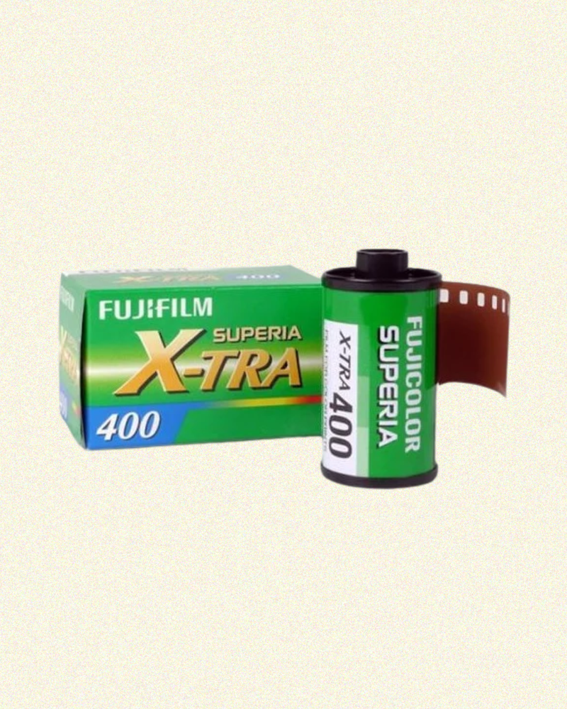 Fujifilm Superia X-tra 400 24-exp (Expired)